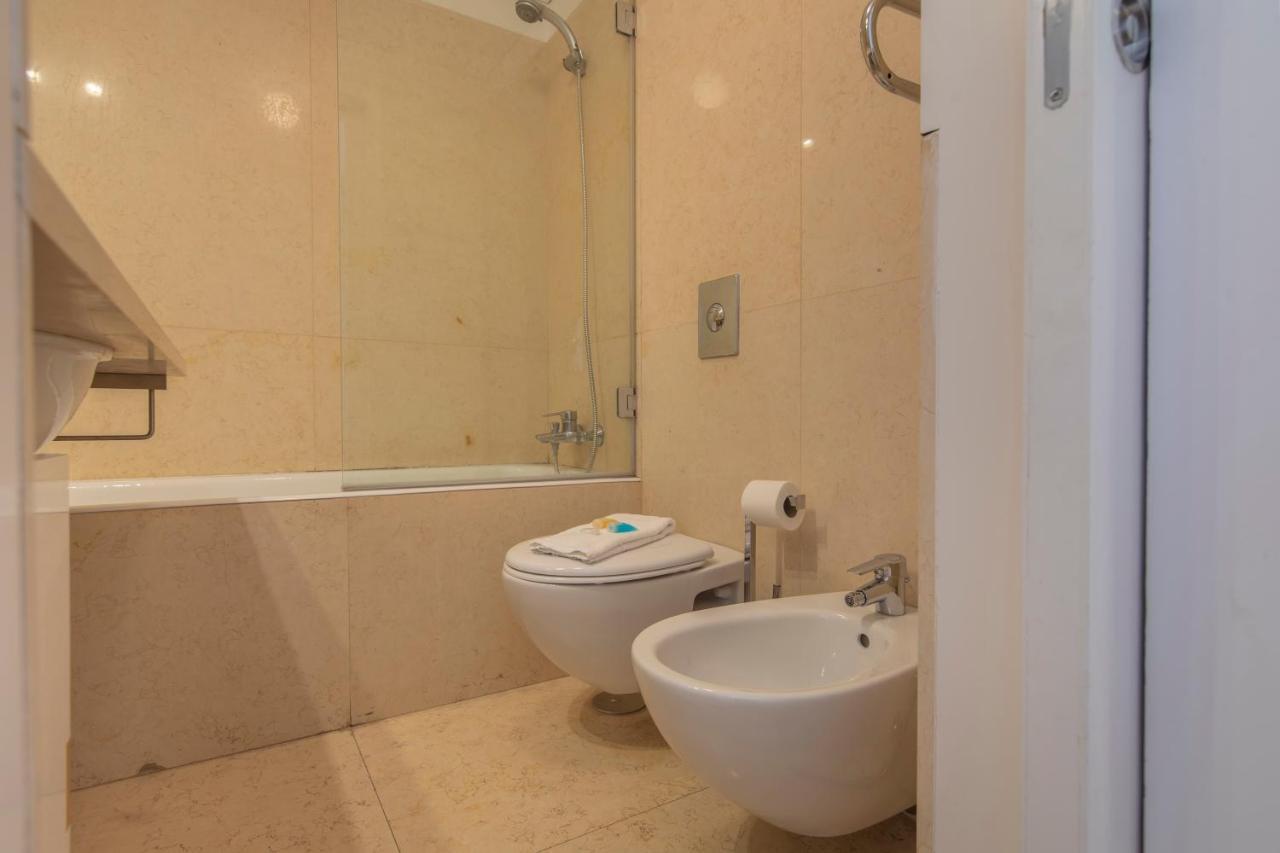 Downtown Apartment Santa Justa Lisboa Exterior foto